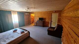 Гостиница Самоцветы Коктебель Семейный-5